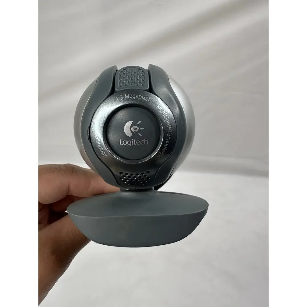 Logitech Webcam Camera Web Cam USB Connector Model V-UCR45 1.3 Megapixel. 1